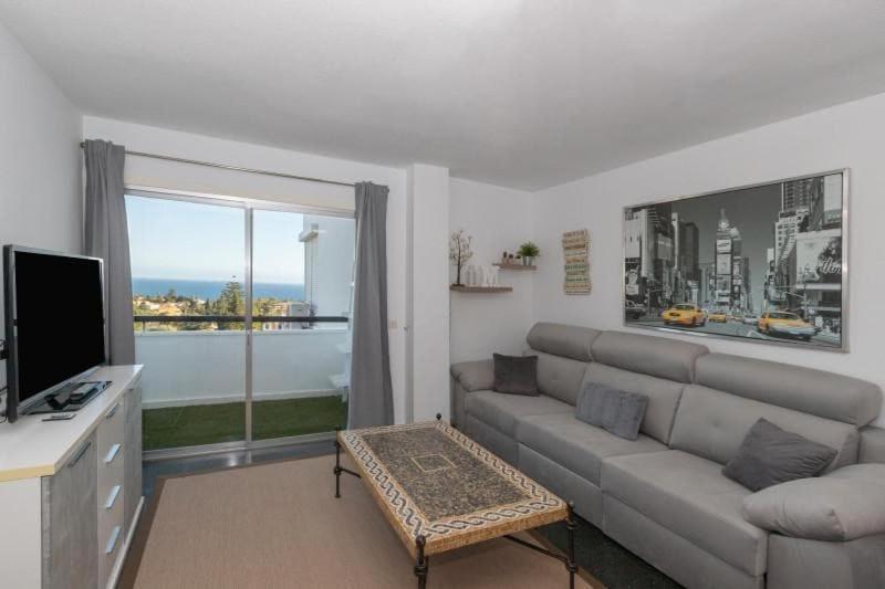 An With An Ocean View *